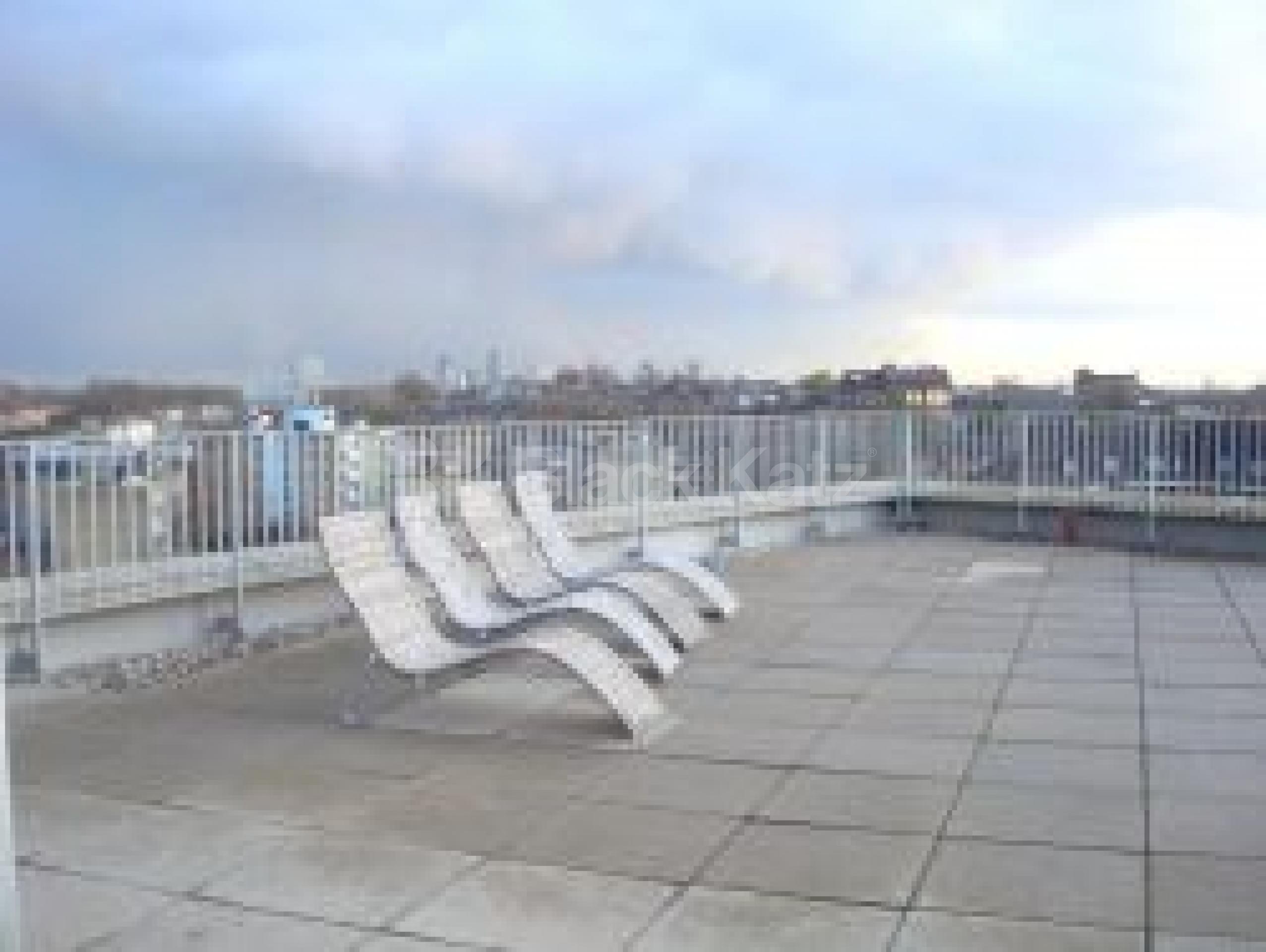 			MUST SEE !!!!!!!, 2 Bedroom, 1 bath, 1 reception Flat			 Buckler Crt Eden Grove, HOLLOWAY N7